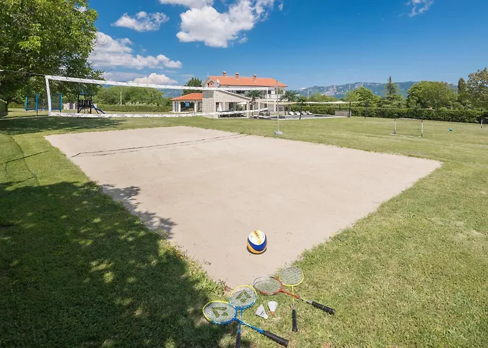 Gorgeous In With Sauna Dom wakacyjny Šumber