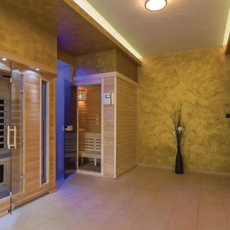 Gorgeous In With Sauna Sumber