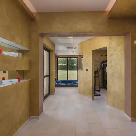 Gorgeous In With Sauna Holiday home *