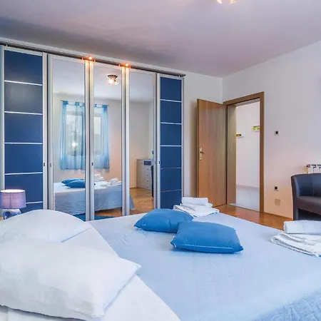 Holiday home Gorgeous In With Sauna *