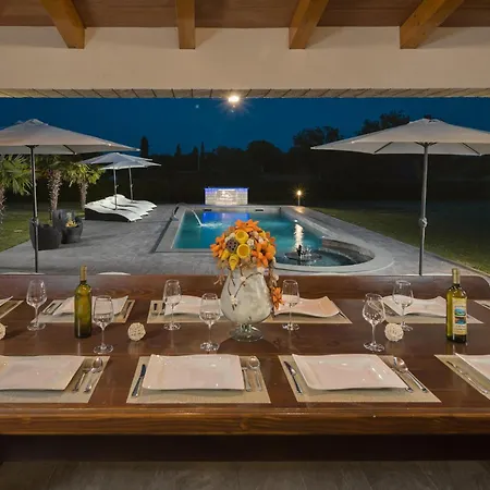 Gorgeous In With Sauna Holiday home *
